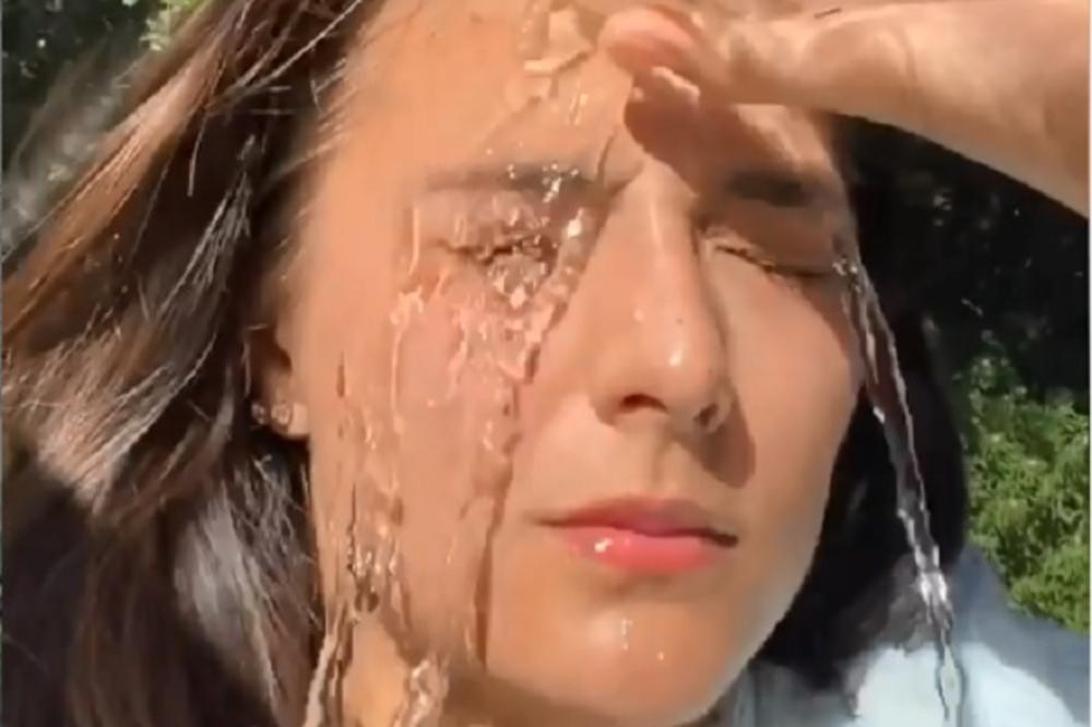 NJOJ BI SVAKO DAO DA GA UHAPSI: Bivša policajka našla novu profesiju, a onim što radi izluđuje muškarce! (VIDEO)