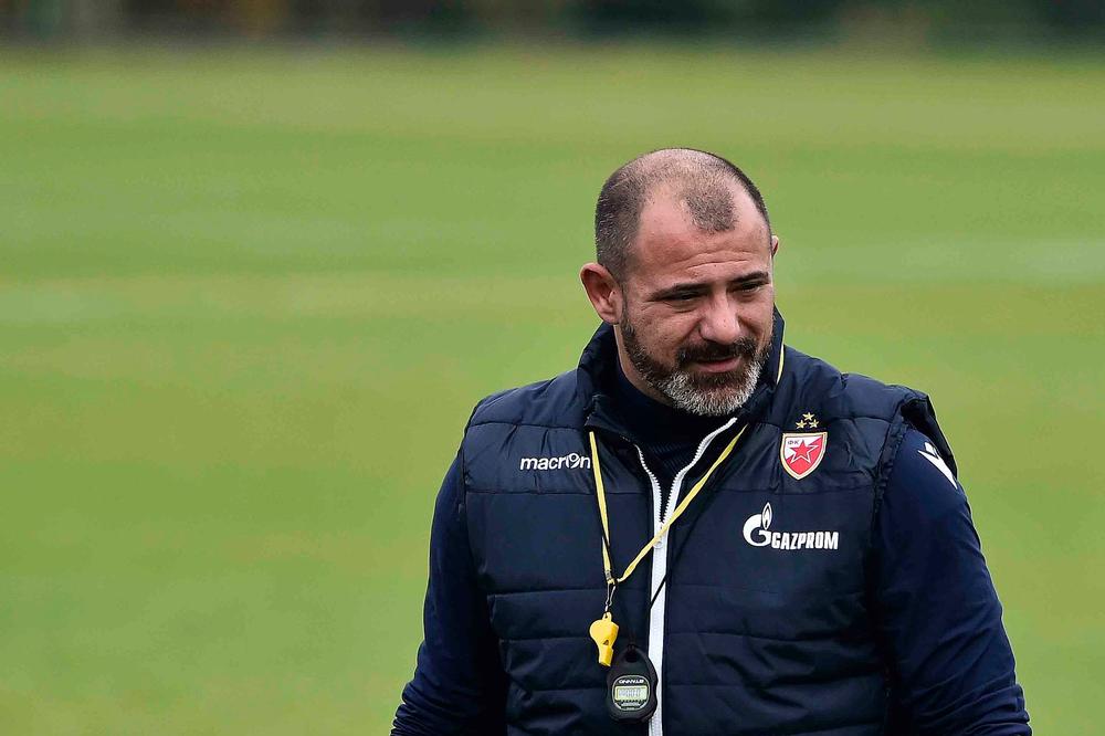 ZVEZDA BEZ DVA STRANCA: Ljubimci Delija nisu sa ekipom, problemi za Stankovića!