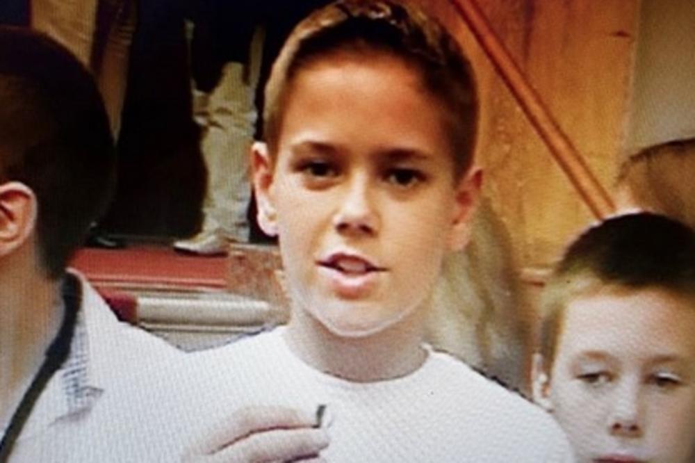 GLEDATE GA SVAKE VEČERI, SVE DEVOJKE PADAJU NA NJEGA: Malo ko će pogoditi KO JE U PITANJU,OVO JE ČUDO! (FOTO)