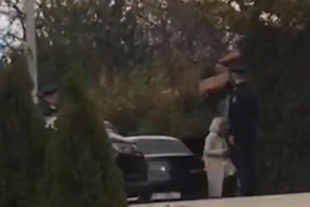 TAČIJEVA ŽENA ISPRATILA MUŽA U HAG PA LIMUZINOM OTIŠLA U NJEGOVO SELO: Evo odakle je rodom Hašim (VIDEO)