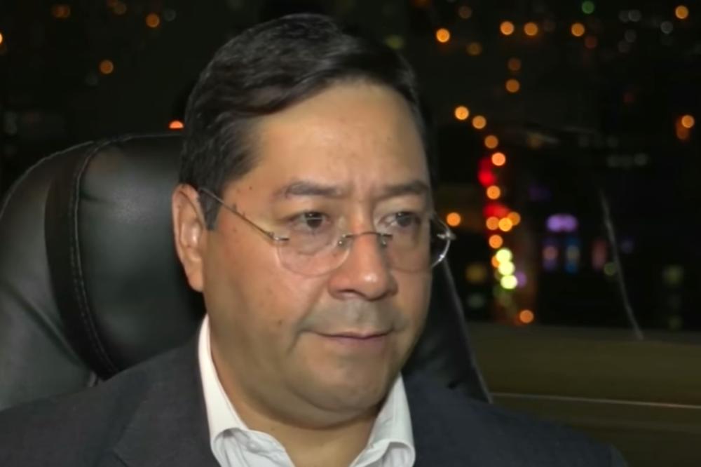 DRAMA U BOLIVIJI! Bacili dinamit na PREDSEDNIKA dok je bio na sastanku! (VIDEO)