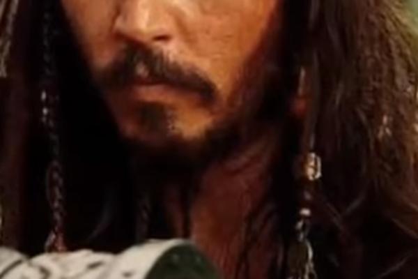 SLAVNI GLUMAC ZBOG KOJEG SU SPRKINJE SEKLE VENE ZLOSTAVLJAO ŽENU: Uništio je karijeru, svi ga mrze IZ DNA DUŠE!