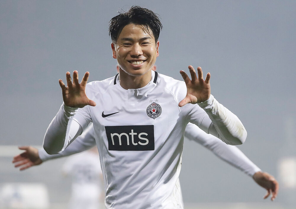 FK Partizan, Takuma Asano