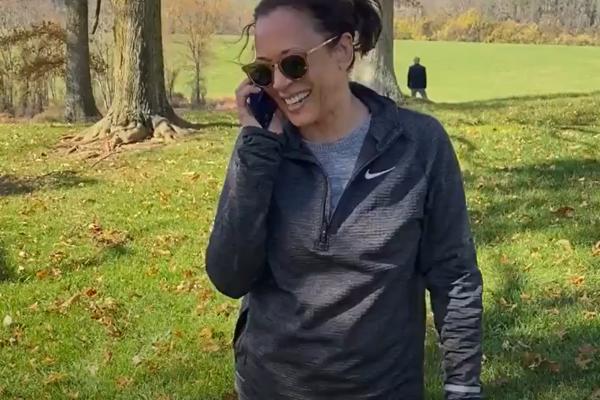 I POTPREDSEDNICA SE VAKCINISALA! Pogledajte zašto američki mediji bruje o OVOME!