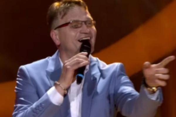 LEGENDA! ŽEŠĆI OD TRAVOLTE IZ BORČE GREDE: Takmičar emisije "Nikad nije kasno" svojim plesom doveo žiri do suza!