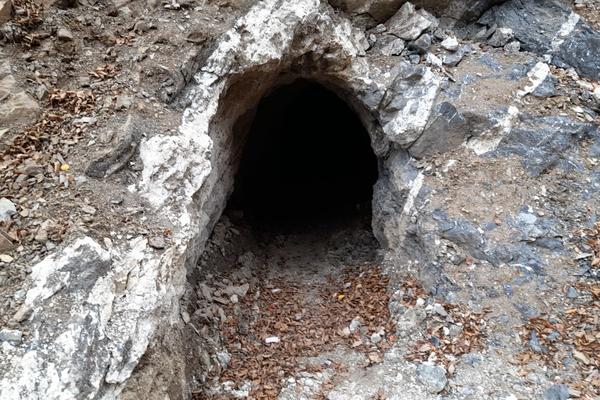 NEVEROVATAN PRIZOR KOD IVANJICE: Radovi su SMESTA ZAUSTAVLJENI nakon što su srpski neimari naišli na OVO! (FOTO)