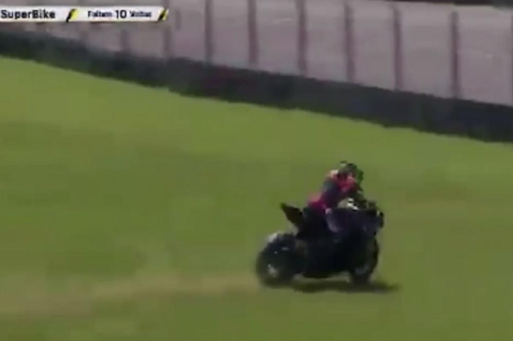 ŠOKANTNA POGIBIJA USRED PRENOSA: Šampion se u punoj brzini zakucao u zid! Nije mu bilo spasa! (UZNEMIRUJUĆI VIDEO)