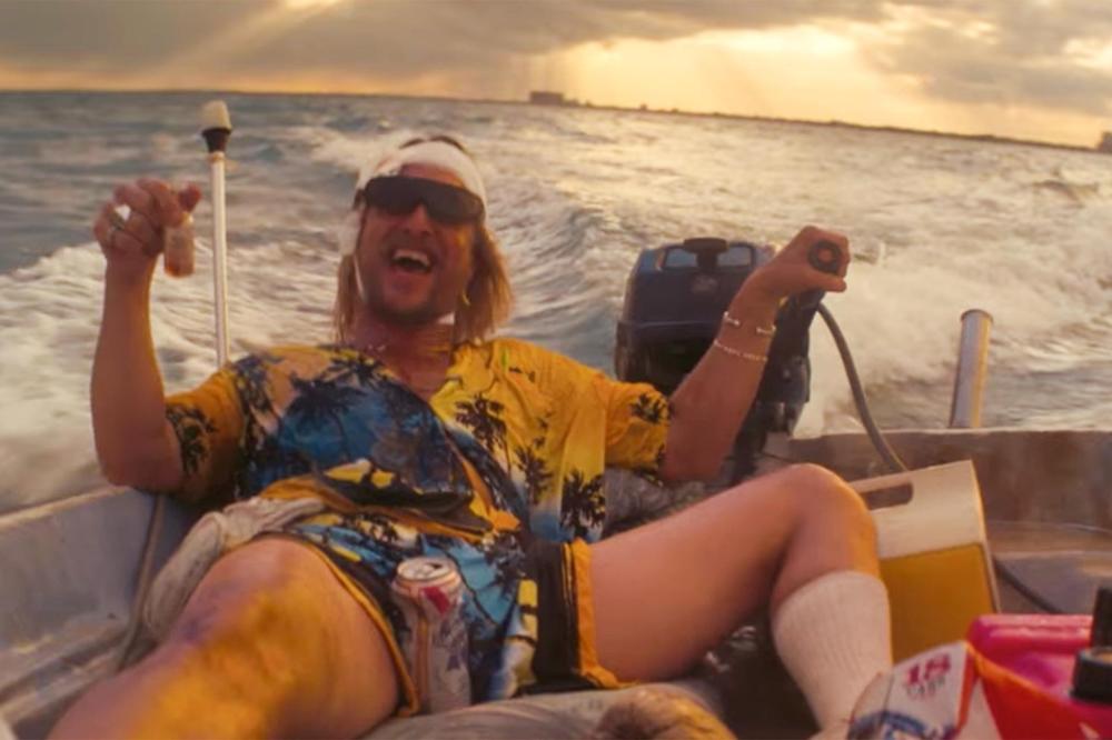 ŽENE SU SEKLE VENE ZA NJIM, A ON SADA POBEGAO U PUSTINJU: Povukao se iz medija, promenio izgled i sada ima 50 kg!