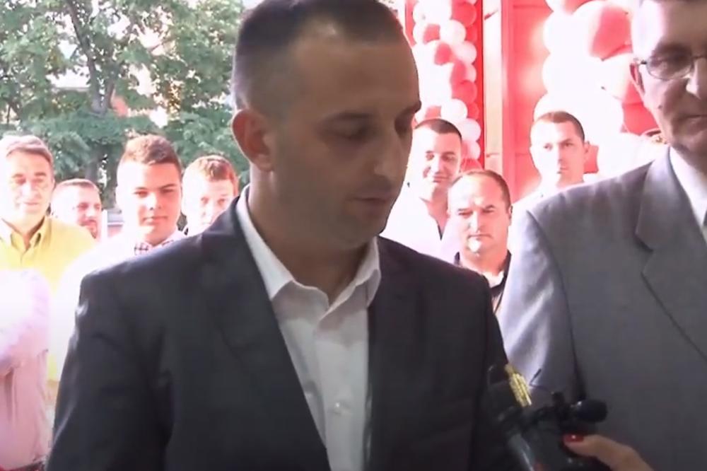 BOLNO, UMRO SAVO KNEŽEVIĆ, SIN SRĐAN U VELIKOJ ŽALOSTI: Izgubio je bitku protiv korone!