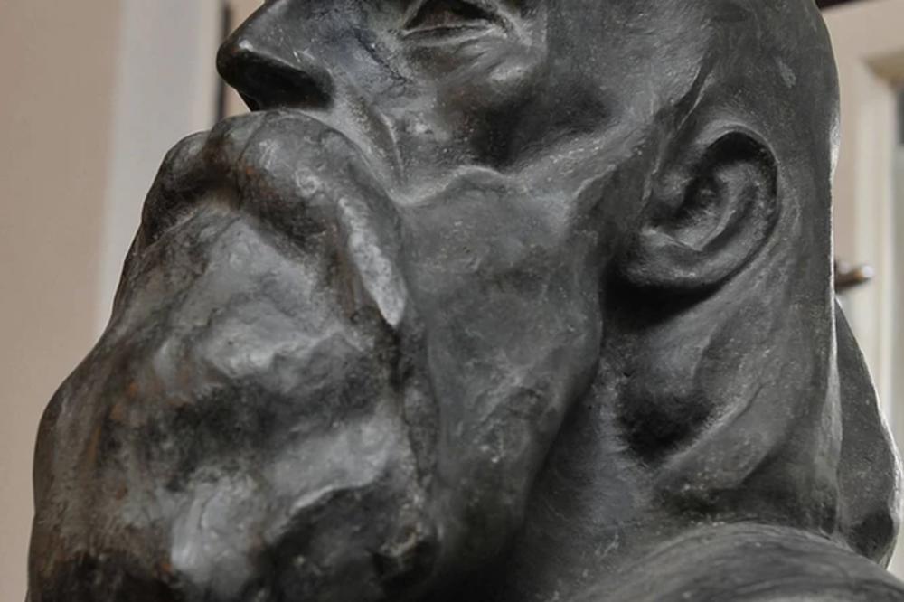 SLEPI GUSLAR SE POSLE 104 GODINE VRAĆA NA KALEMEGDAN: Vesić saopštio sjajnu vest!