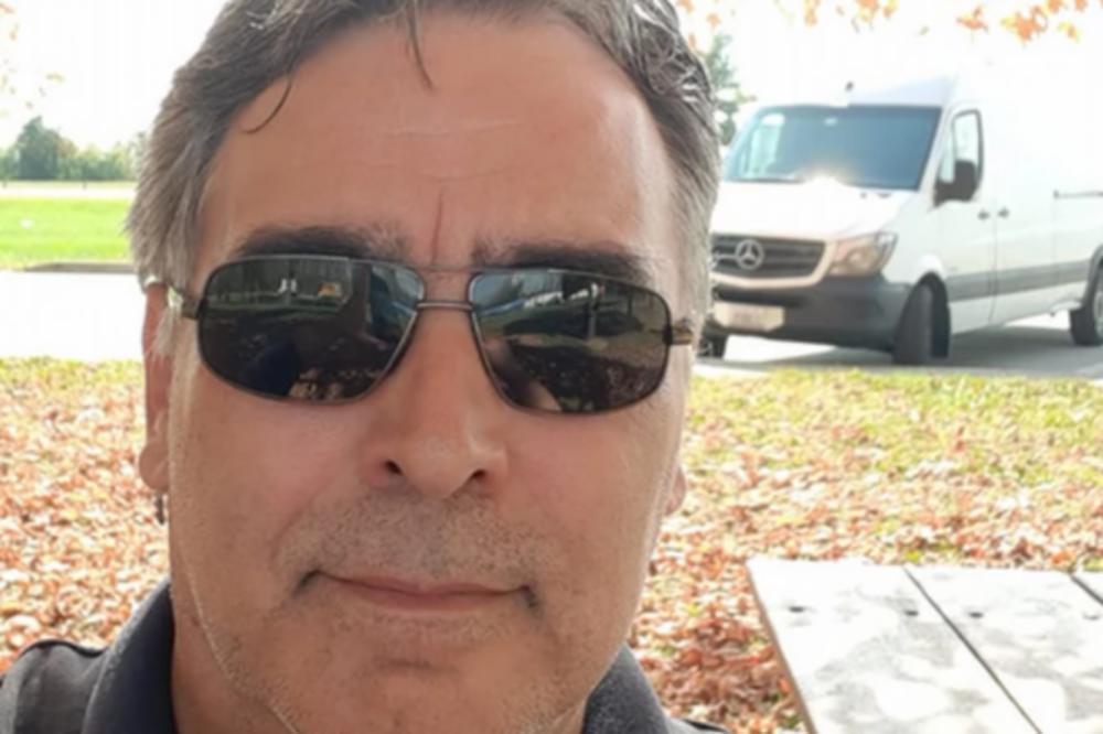 PEVAČ OTIŠAO U AMERIKU DA ZARADI, EVO ŠTA JE POSTAO: Spavam u VOZILU na benzinskoj pumpi