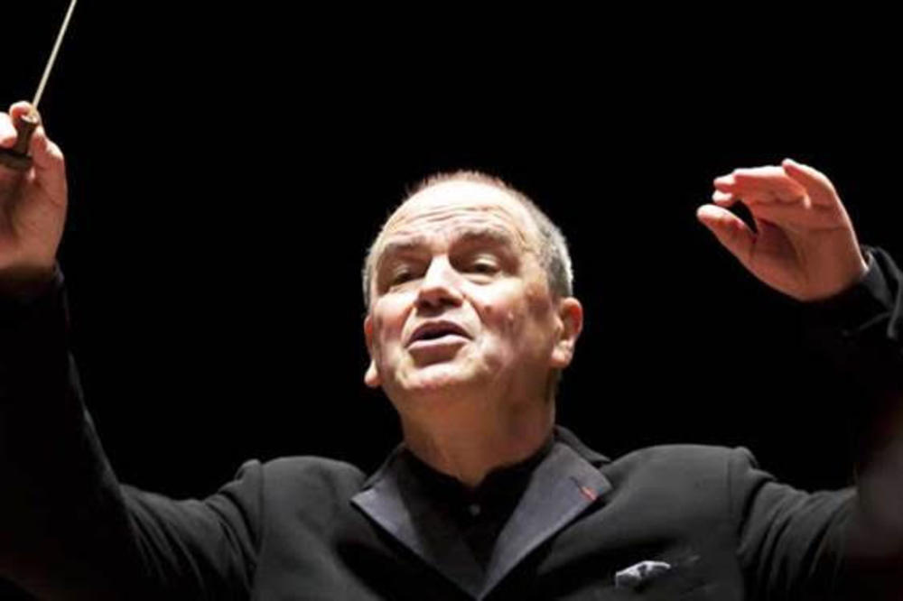HANS GRAF I BEOGRADSKA FILHARMONIJA ZATVARAJU BEMUS: Festival se izborio s KORONOM, a za sam KRAJ - MOCART