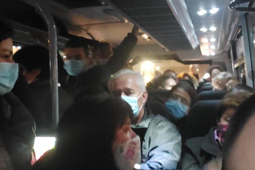 OVDE PRETI OZBILJNA OPASNOST OD ZARAZE! Linija 493 je opasnija od SPLAVOVA i KAFANA (FOTO)