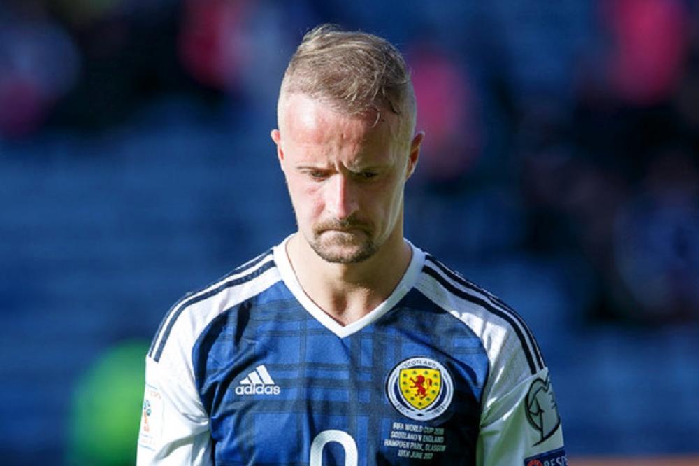 OVO RADE SAMO POREMEĆENE OSOBE: Dao je gol protiv Srbije s penala, a onda ismevao igrača kome je umrla sestra!