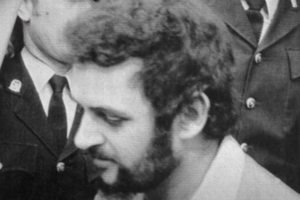 UMRO SERIJSKI UBICA KOJI JE SEJAO SMRT I STRAH: Nećete moći da zaspita kada vidite kakav je VARVAR bio!  (VIDEO)