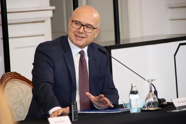 VUČEVIĆ: Nadamo se da će zvezda svetske klasične muzike Stefan Milenković biti upravnik koncertne dvorane