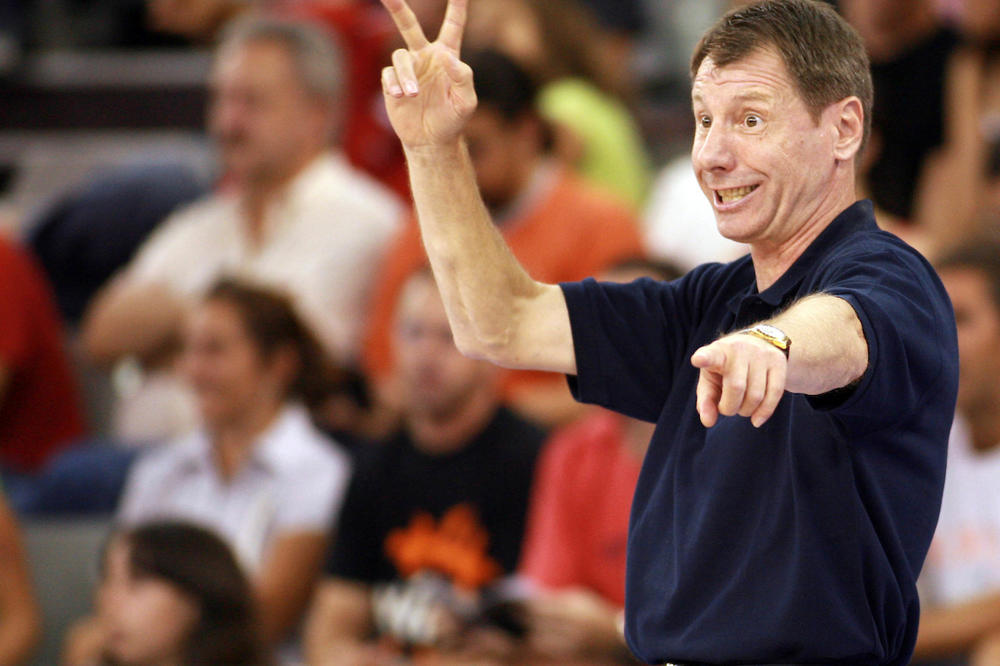 ŽALIM ZA JUGOSLAVIJOM, A VI, HRVATI, LAŽU VAS KAD KAŽU DA SE NISMO VOLELI: Moka Slavnić bez dlake na jeziku