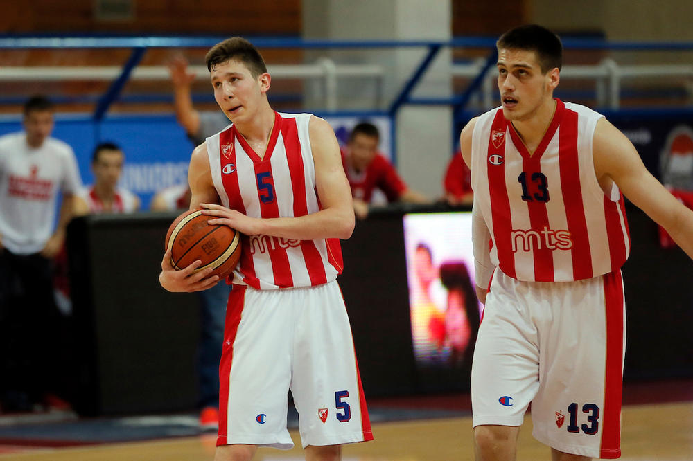 BIVŠEM KAPITENU ZVEZDE AMPUTIRANA NOGA: Sa tumorom osvojio titulu sa crveno-belima!