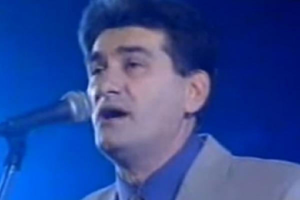 TEŠKE VESTI: Umro poznati pevač narodne muzike