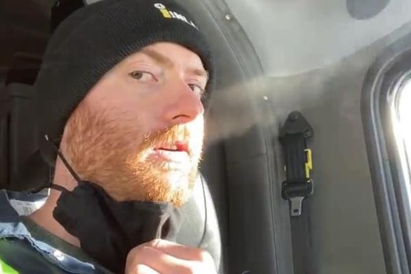 OVAJ ČOVEK JE UPRAVO POKAZAO ŠTA U STVARI RADE MASKE: Posle ovog snimka, SVE JE JASNO! (VIDEO)