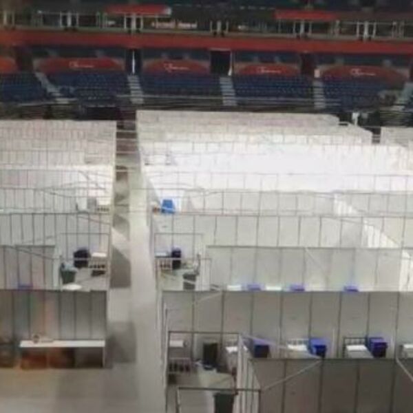 U ARENI POPUNJENO SVIH 350 MESTA NA KISEONIKU: Evo koliko ljudi se tamo TRENUTNO LEČI!