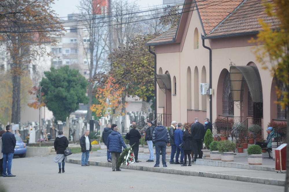 GODINU DANA JE PROŠLO OD SUROVE LIKVIDACIJE VEDRANA REPČIĆA, A OD UBICE NI TRAGA! Beograd ne pamti ovakvu sačekušu