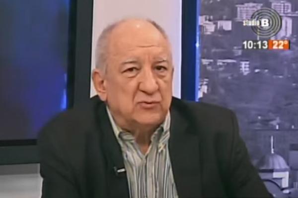 PRIŠAO MI JE TANASIJE I 2 PUTA ME PREKO NAOČARA UDARIO U GLAVU: Sećate li se velike tuče Bekjareva i ovog glumca?