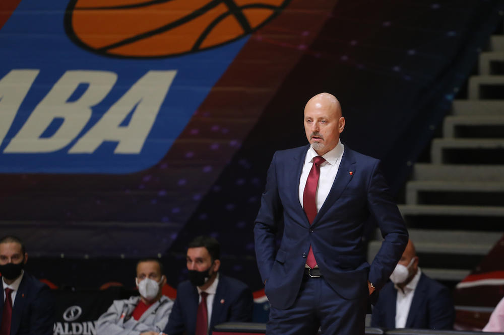 ZVEZDA USRED SEZONE OSTAJE BEZ IGRAČA: Obradović više ne računa na njega, sprema se novi transfer?