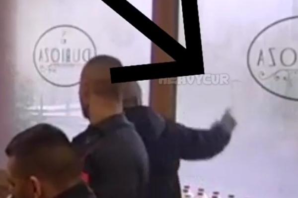 ZGROZIO GLEDAOCE! Vuk Mob u Zadruzi crtao KUKASTI KRST! (VIDEO)