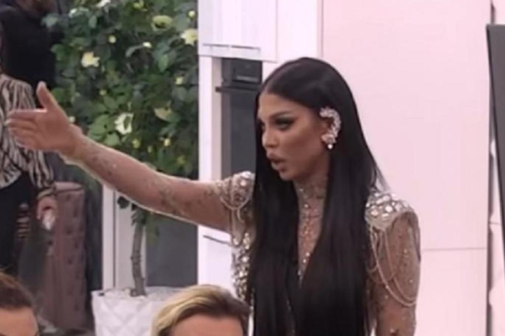 DA LI JE BOLJI SE*S SA JANJUŠEM ILI ČORBOM? Maja prebledela, progutala knedlu, pa donela ŠOK odluku!