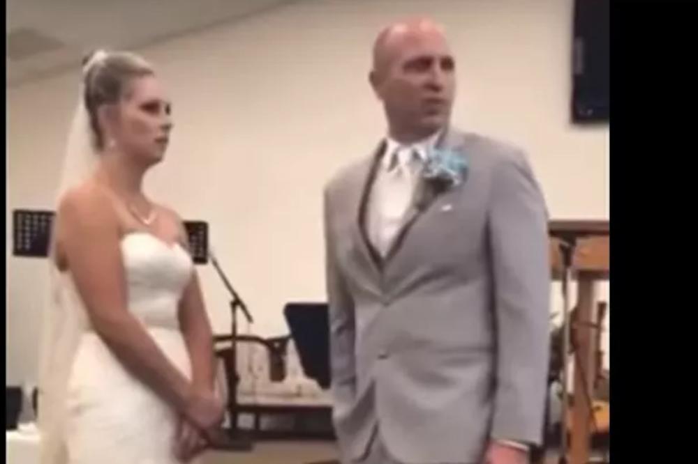 OGROMAN SKANDAL NA VENČANJU SNIMLJEN I KRUŽI INTERNETOM: Snaja i svekrva upale u OPASAN FAJT! (VIDEO)