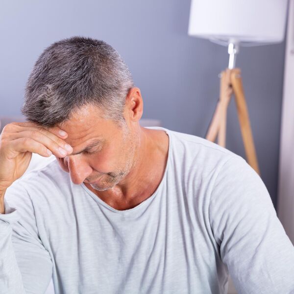 ŽENA SAZNALA STRAŠNU ISTINU O MUŽU NAKON 27 GODINA BRAKA: Ovo je radio SVAKOG DANA, a ona nije imala pojma