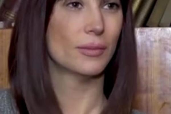 POKUŠAVA DA SE PRIDIGNE NA NOGICE: Nadežda objavila sliku sina Longa, bio je ŽIVOTNO UGROŽEN evo kako sada izgleda!