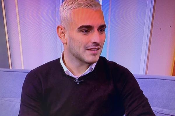 DARKO LAZIĆ SE PODVRGNUO JOŠ JEDNOJ KOREKCIJI! Ovo je sada već PRETERANO, kao žena?