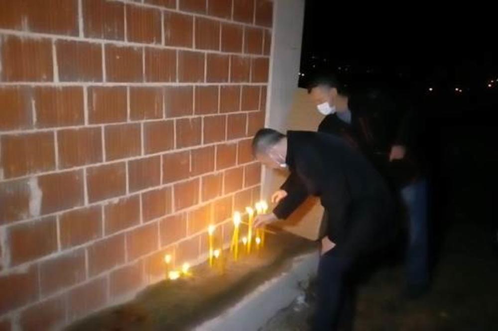 TUGA PREPLAVILA RODNO MESTO PATRIJARHA IRINEJA: Meštani Vidove odali počast i pomen (VIDEO)