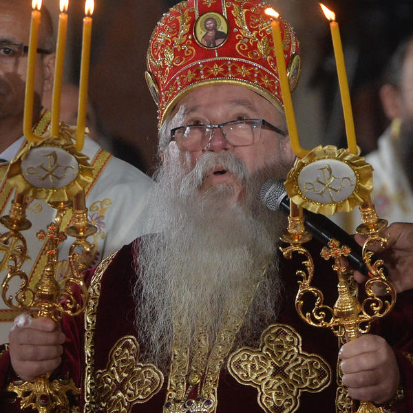 LOŠE VESTI: Mitropolit Hrizostom završio u bolnici zbog korone!