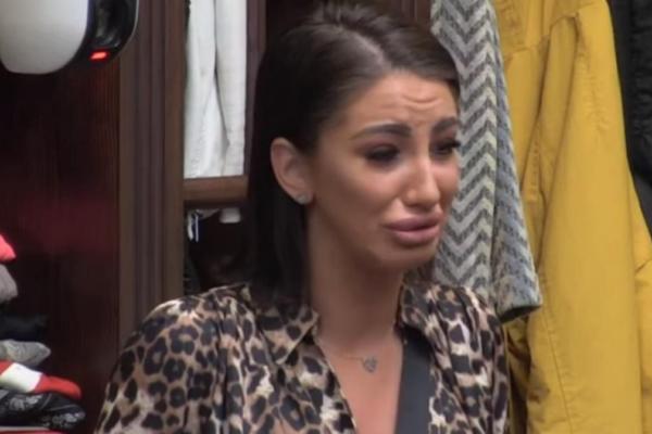 DOSTA JE BILO SVEGA! Aleksandri majka OČITALA BUKVICU! ONA zanemela posle razgovora! (VIDEO)