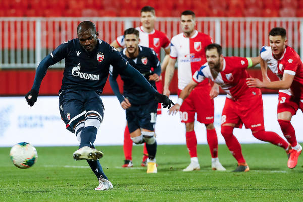 ZVEZDI DERBI U NOVOM SADU: Vojvodina samu sebe pobedila, presudile dve greške odbrane!