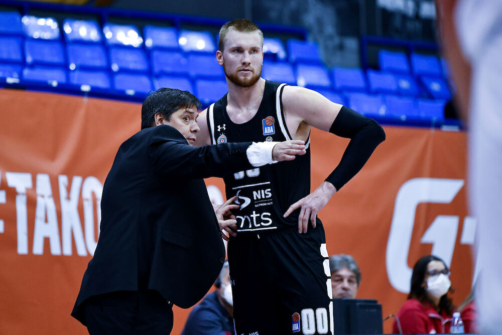 Erik Mika, KK Partizan, Sašo Filipovski
