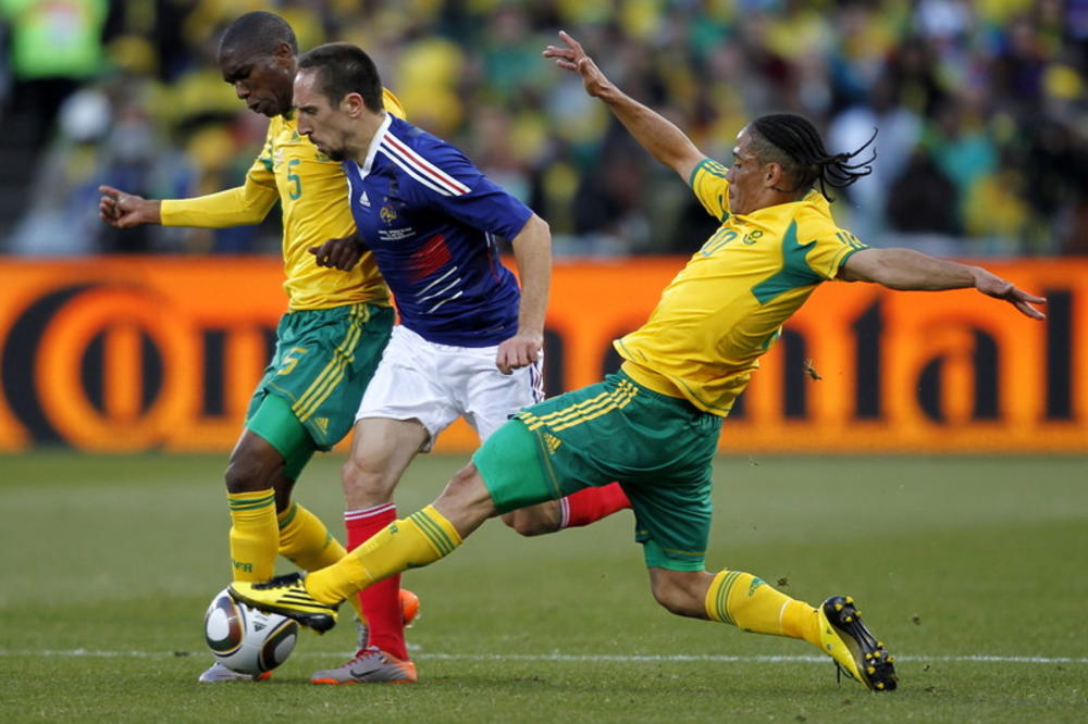 JEZIVA NESREĆA! Poginuo poznati fudbaler, sumnja se da je ubijen!