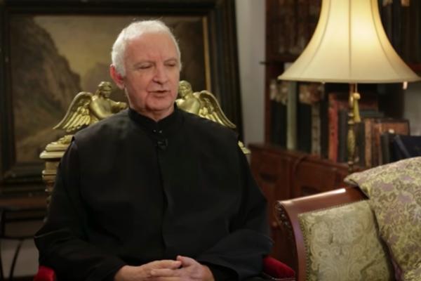 VERNICI PITALI PROTOJEREJA LJUBU RANKOVIĆA DA LI TREBA DA NOSE MASKE: On im je poslao VEOMA SNAŽNU PORUKU!