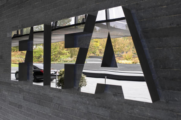 POLJACIMA ĆE OVO ODGOVARATI: FIFA definitivno suspendovala Rusiju!