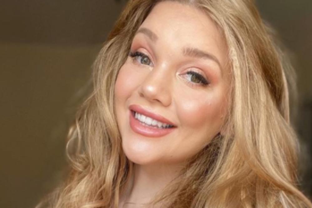 ZBOG POGREŠNE DIJAGNOZE ZAVRŠILA NA PSIHIJATRIJI: Lekari su tvrdili da će UMRETI! Čudom se OPORAVILA i sad je MODEL