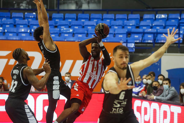 TOP 10 TRANSFERA U EVROLIGI: Samo jedan srpski klub na spisku, ŠOK!