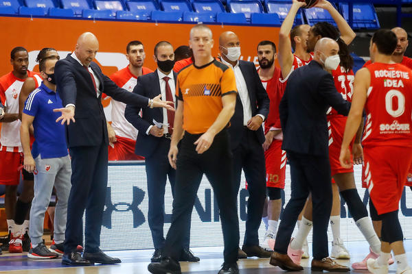 NI OVAJ DERBI NIJE PROŠAO BEZ SAOPŠTENJA: Posle ponoći iz Zvezde se pitaju - 25 slobodnih bacanja manje od rivala?!