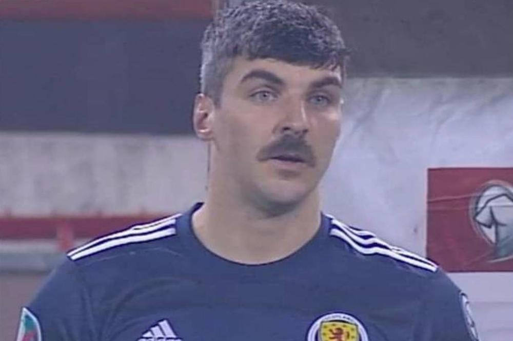 I SRBIJA JE ZAPAMTILA NJEGOVE BRKOVE: Škot žrtva seksualnog uznemiravanja, protivnik ga hvatao za p**is usred meča!