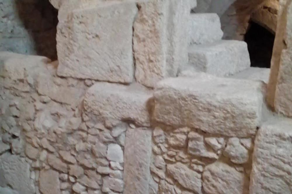 NAJŠOKANTNIJA VEST GODINE: Britanski arheolog tvrdi da je pronašao KUĆU ISUSA HRISTA!