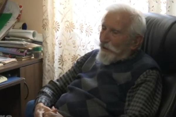 ZAJEDNO SMO STANOVALI KAO GIMNAZIJALCI U ČAČKU, BIO JE RUMEN KAO JABUKA: Ispovest školskog druga PATRIJARHA IRINEJA