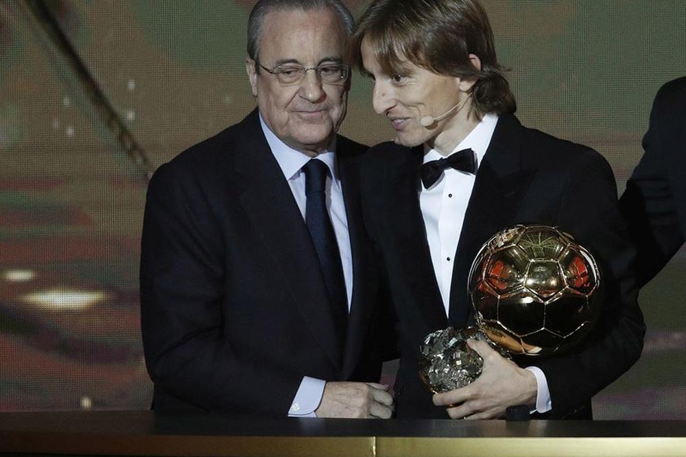 MODRIĆ ZAVRŠAVA KARIJERU U REALU: Najstariji igrač Kraljeva dobio novi, ali 'siromašniji' ugovor!