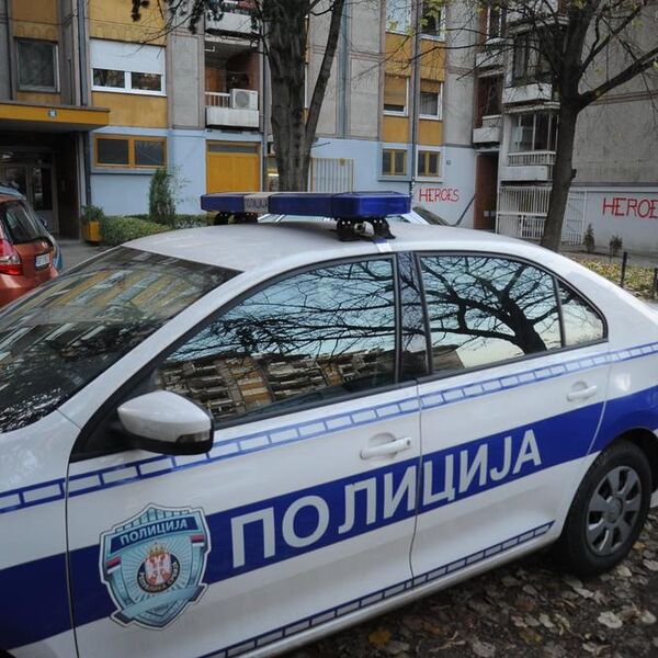 Zbog smrti na Karaburmi se traga za devojkom?! Novi detalji užasa, muškarac nađen mrtav i opljačkan